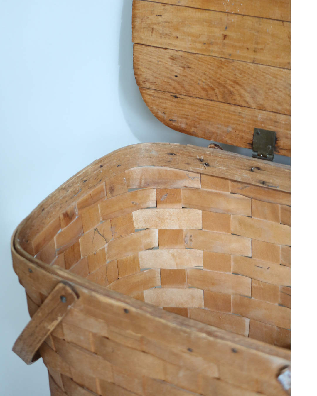 Theo Basket with Vintage Honey Patina