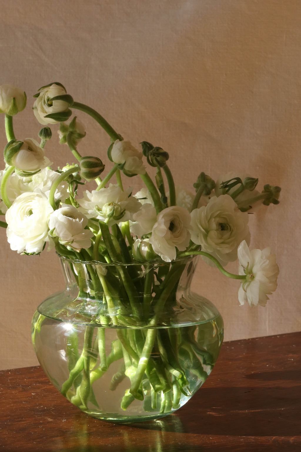 Handblown "Scissor Cut" Art Glass Vase