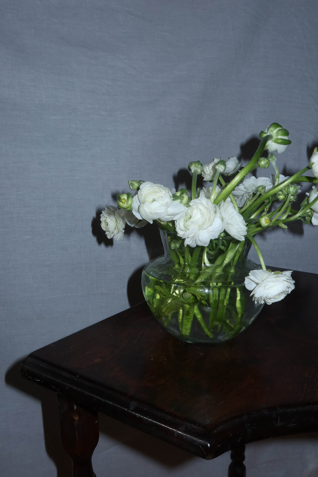 Handblown "Scissor Cut" Art Glass Vase