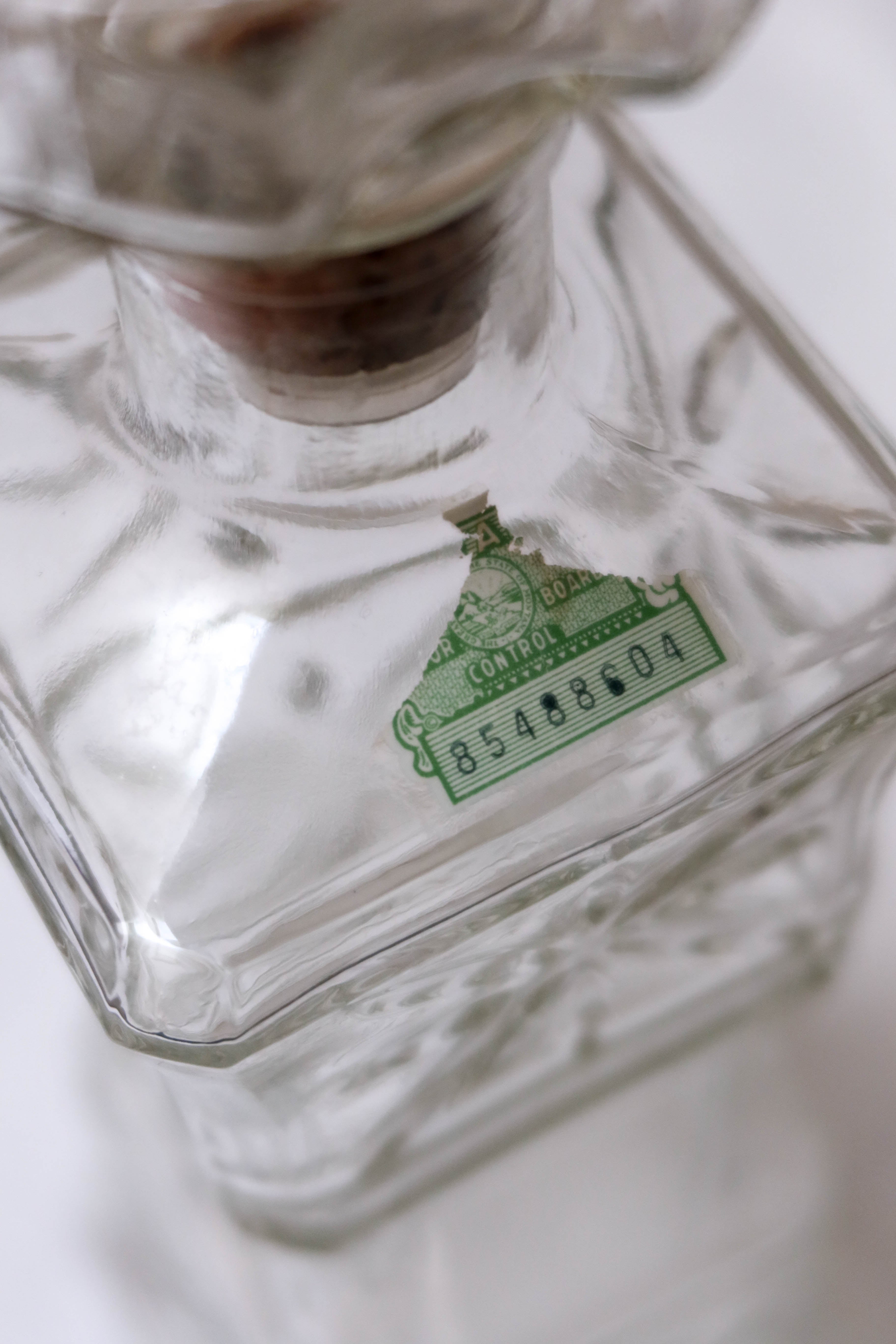 Heirloom Starburst Decanter