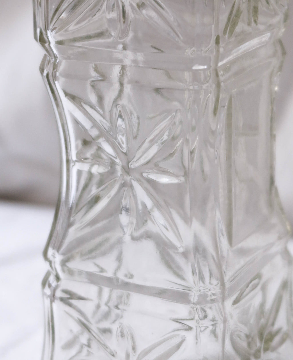 Heirloom Starburst Decanter