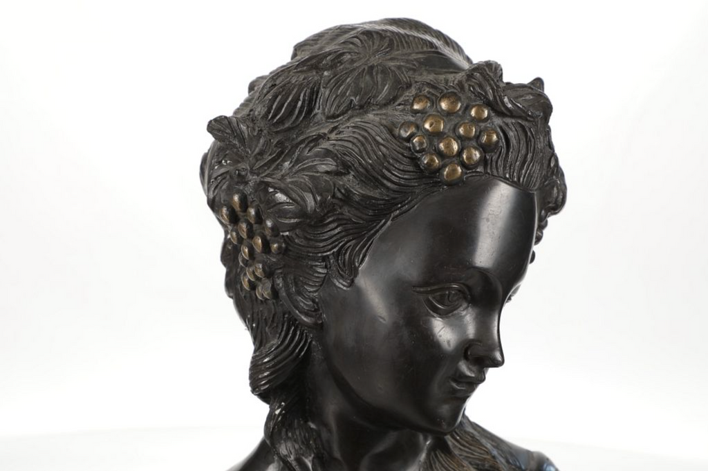 Parisian Early Antique Bronze Sculpture