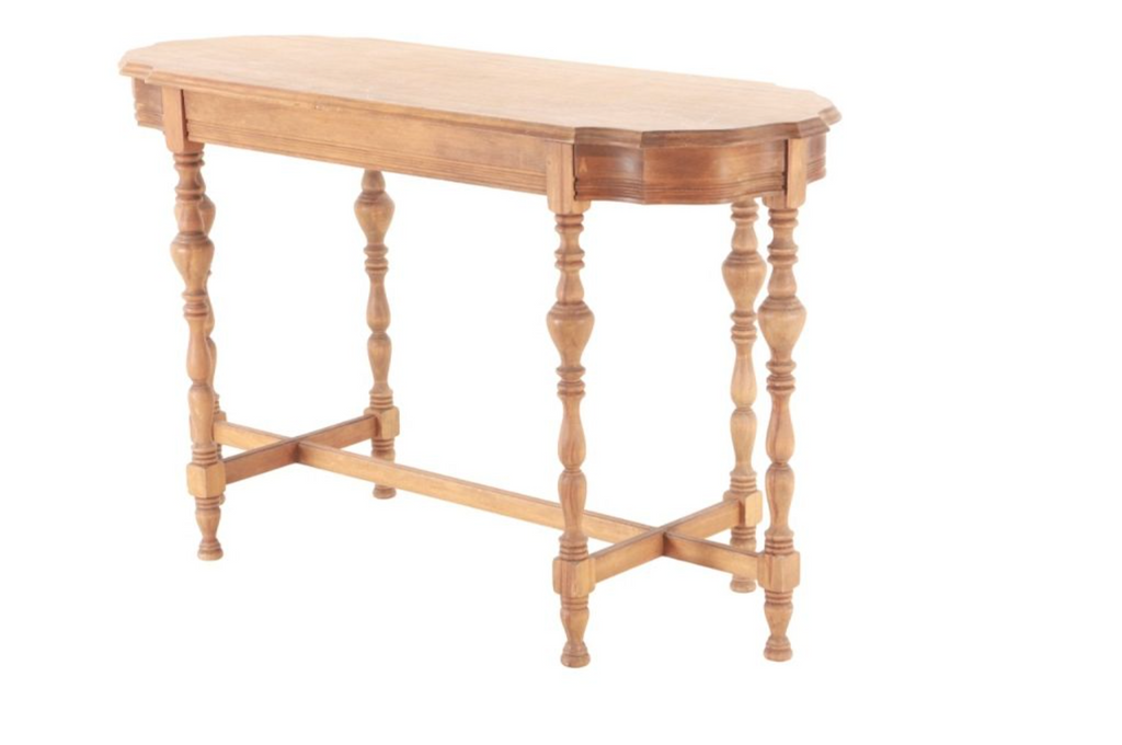Heirloom Mae Console